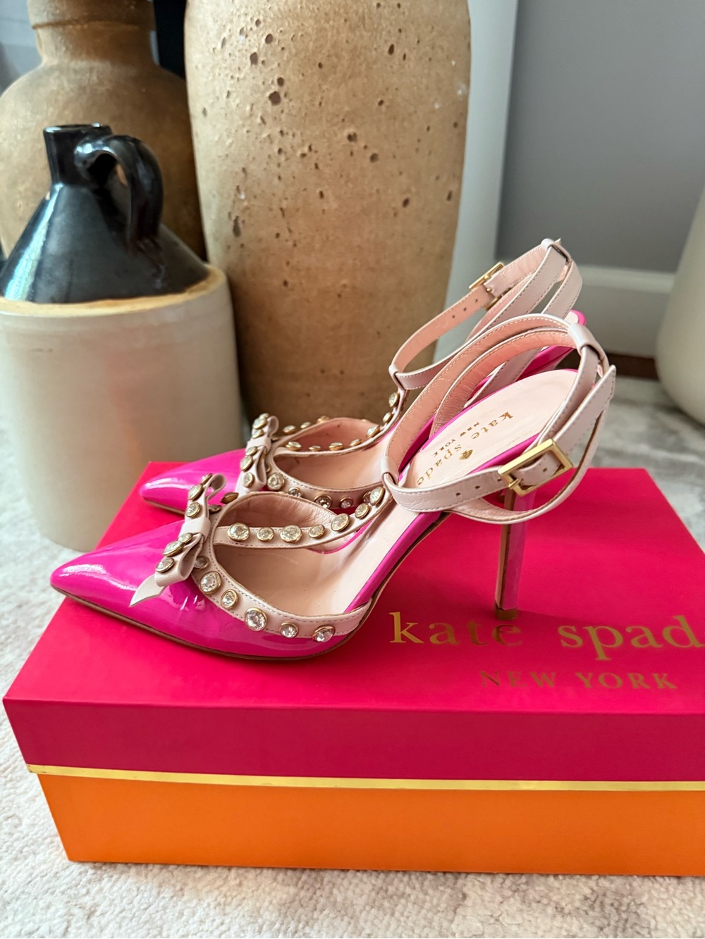 Kate Spade Pink Lydia bow Patent T-Strap Pointed Toe Heels - Picture 3 of 5